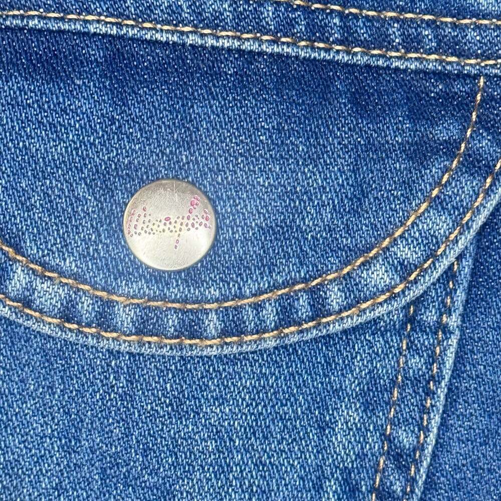 Wrangler x Barbie Women's Zip Front Denim Jacket with Back Logo Patch - Picture 5 of 6